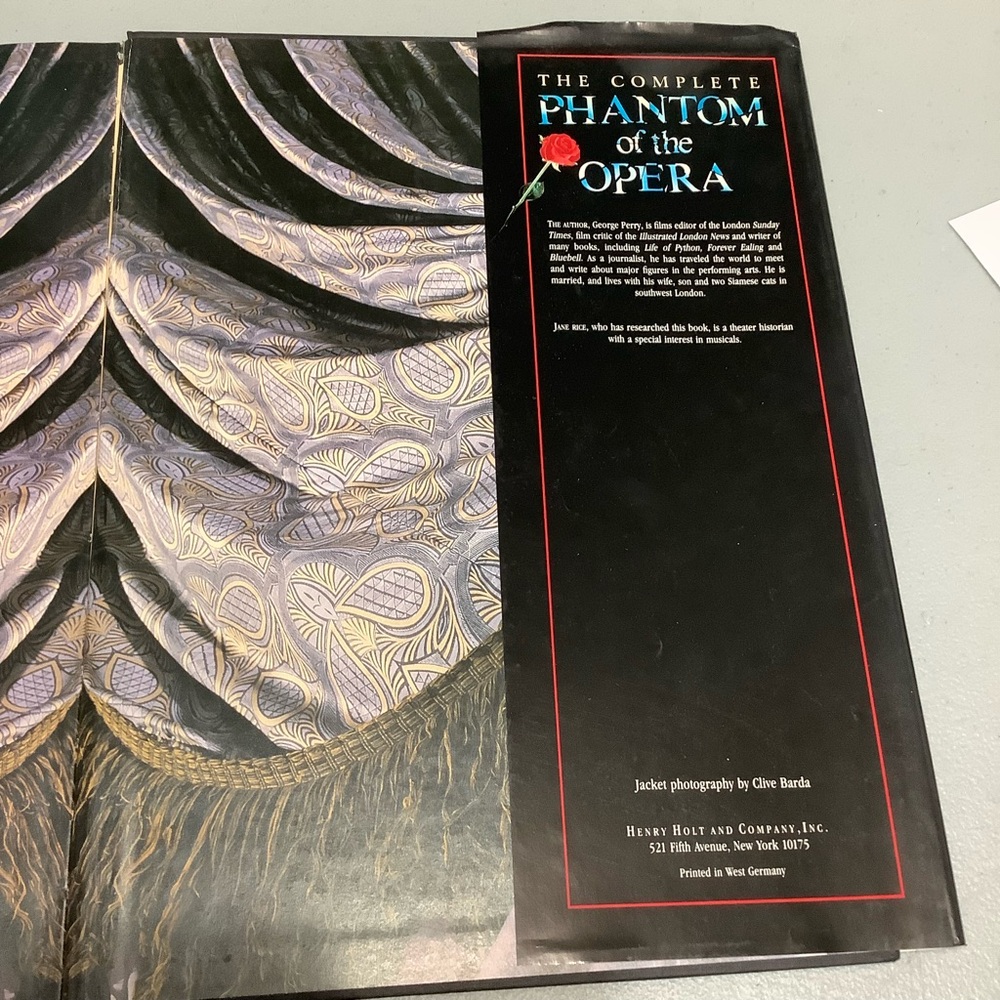 The Complete Phantom of the Opera Hardcover George Perry 1988 First American Ed - Picture 7 of 8